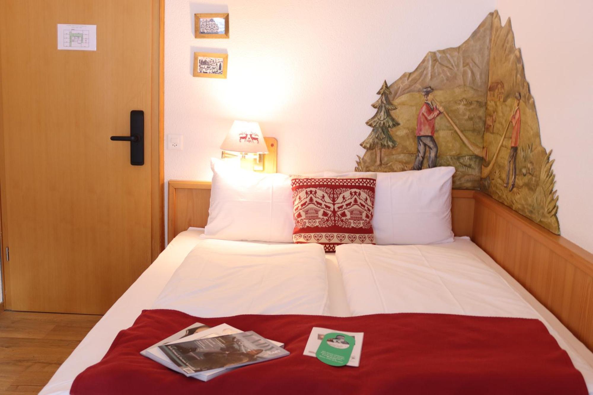 Grichting Hotel & Serviced Apartments Loèche-les-Bains Extérieur photo
